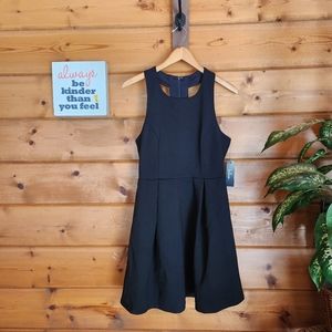 Lulus 💜 Black Cutout and About Black Skater Dress Stretch Fit & Flare Pleats L‎